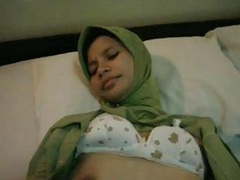 Asian Nudes presents: Indonesian-jilbab entot di hotel