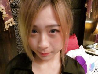 Asian Nudes presents: Sexy chinese girl lin siyu has sex with her boyfriend in a hotel room.